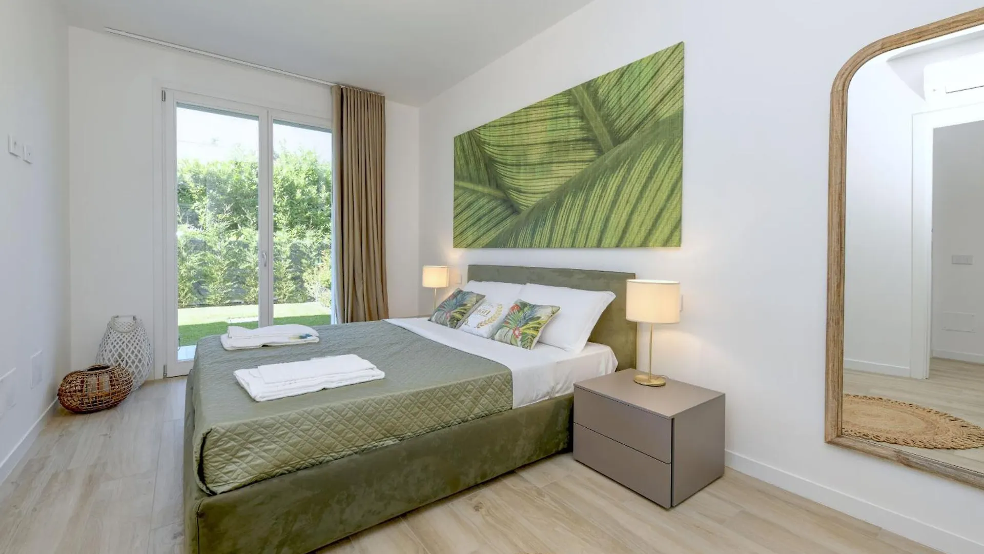 Mgh Luxury - Vivere Il Lago C05 代森扎诺-德尔加达 意大利