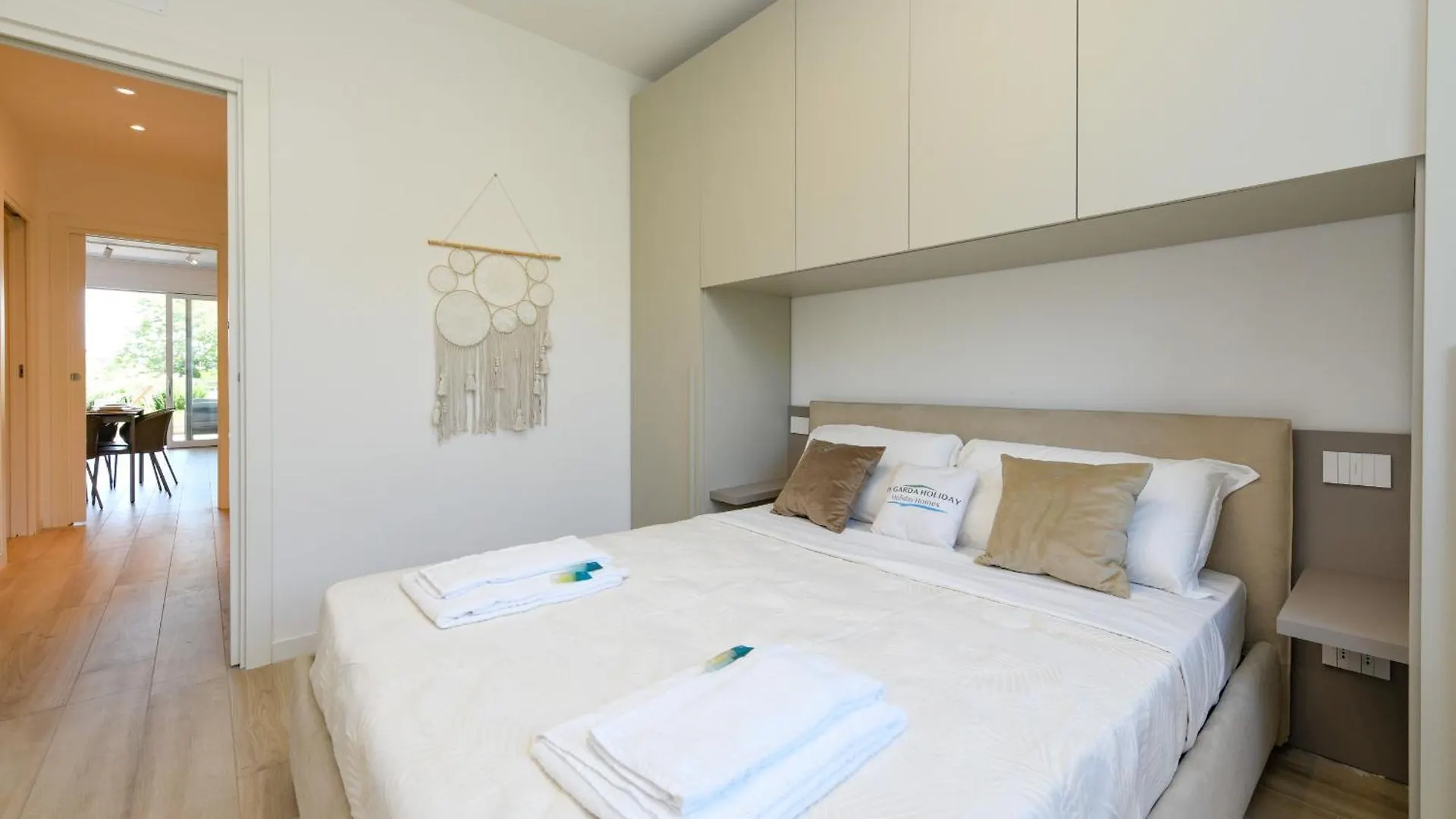 Mgh Luxury - Vivere Il Lago C05 代森扎诺-德尔加达