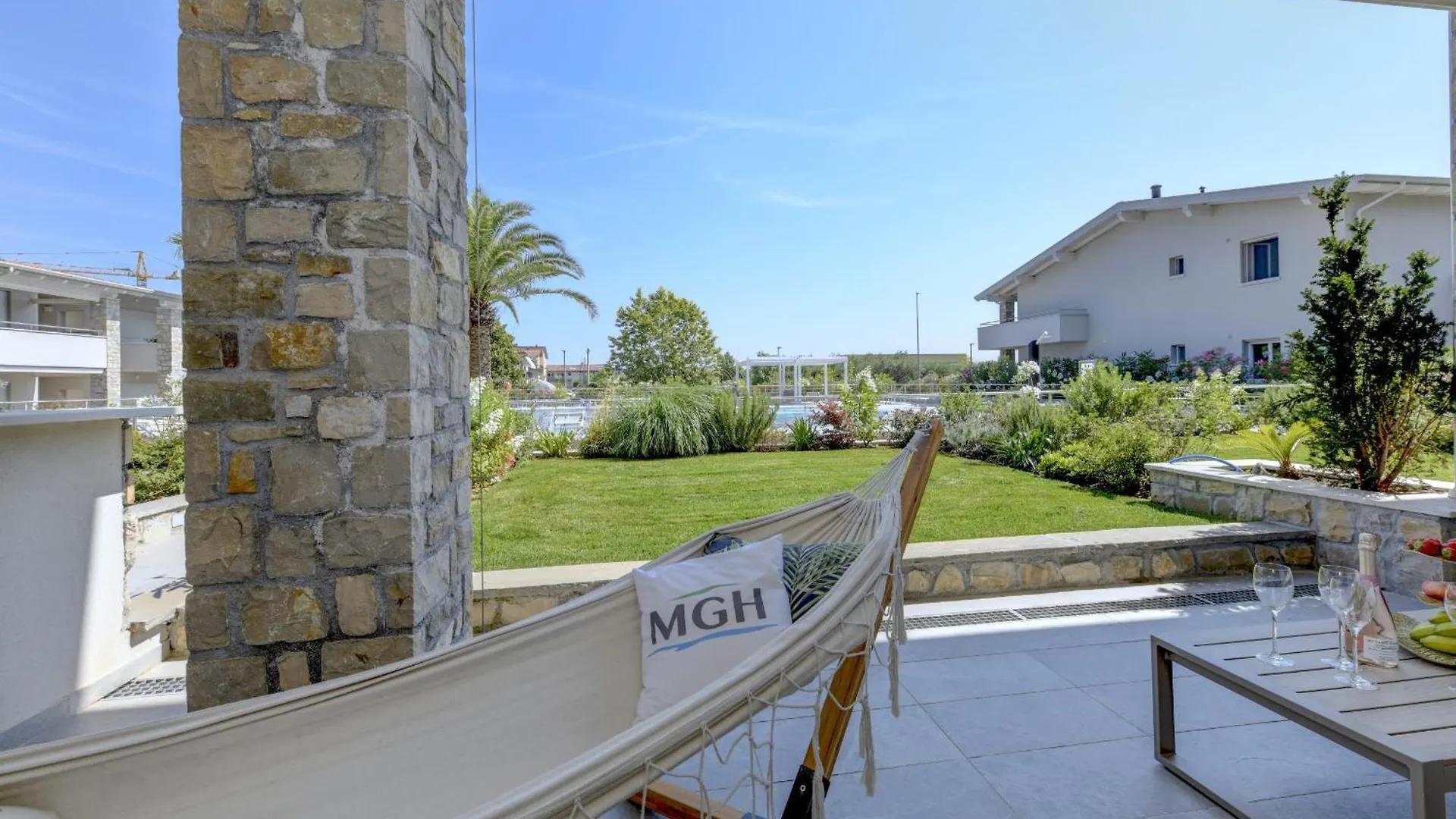 Mgh Luxury - Vivere Il Lago C05 Desenzano del Garda Italia